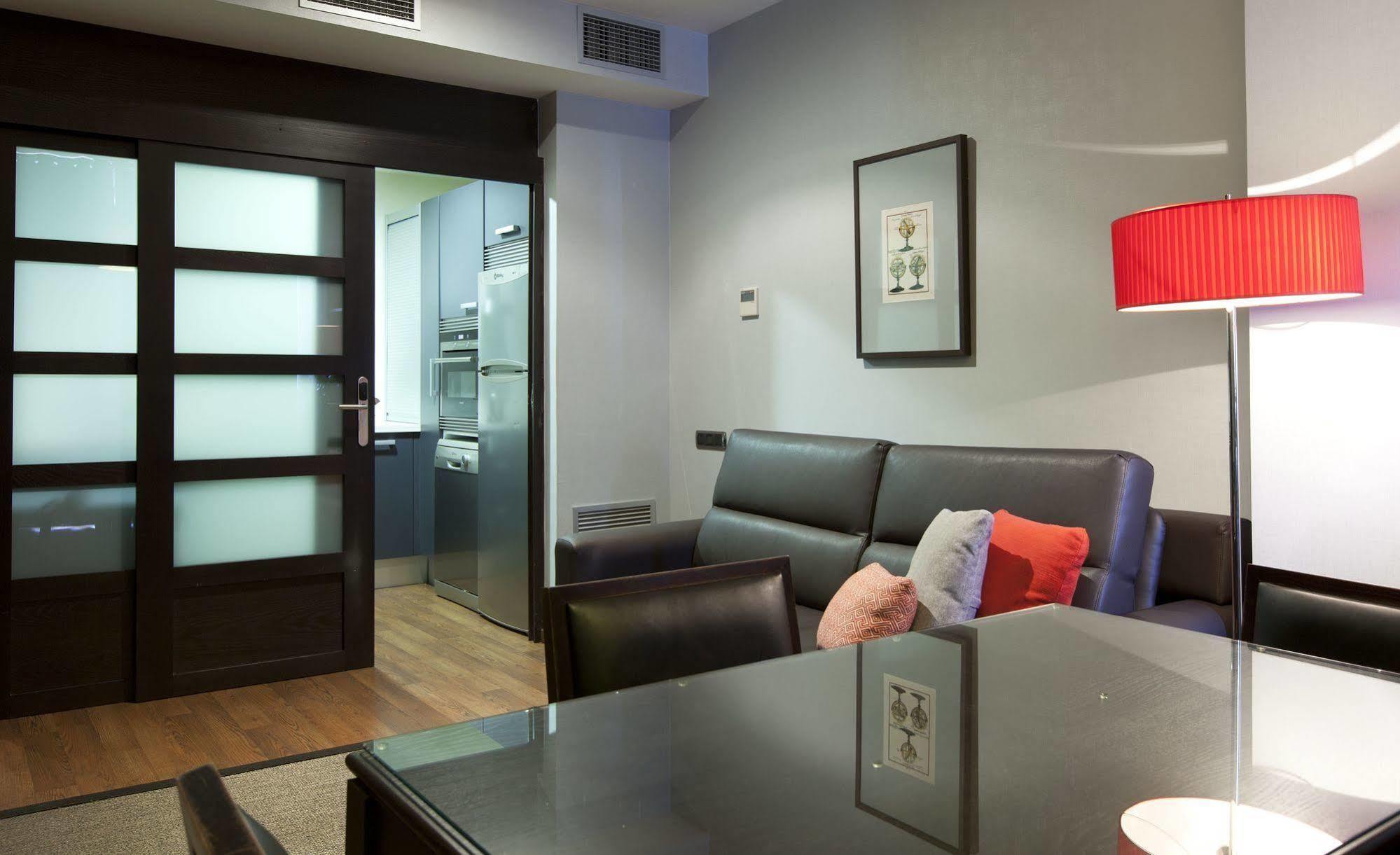 Suites Center ברצלונה מראה חיצוני תמונה