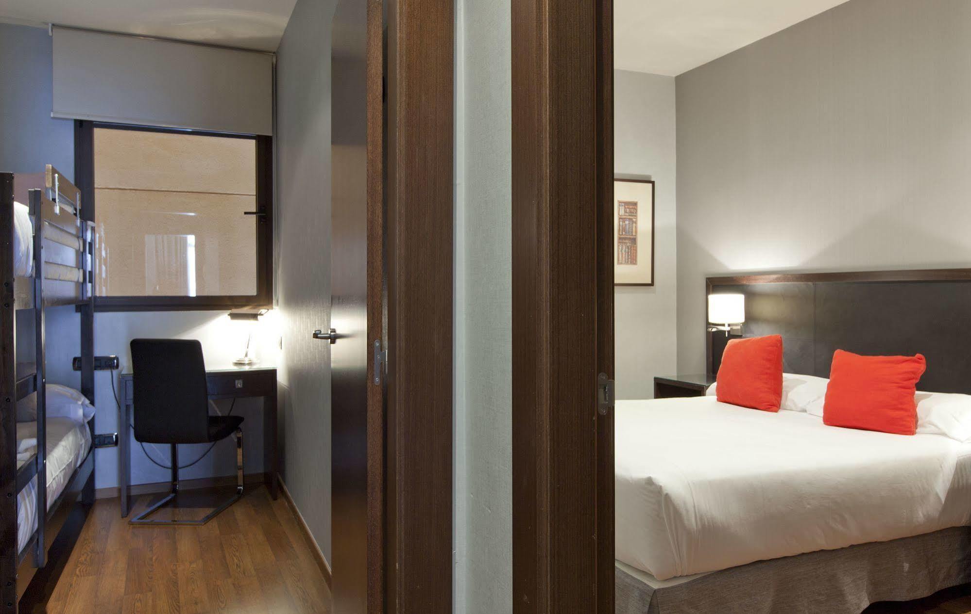 Suites Center ברצלונה מראה חיצוני תמונה